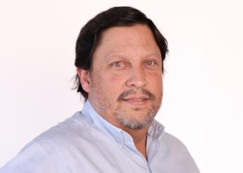 Miguel Nacho Esquenón vuelve a la política como candidato a concejal por la alianza “Vamos Corrientes en Esquina”
