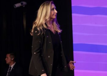 La comisión del caso Libra aprobó citar a Karina Milei y amenaza con ir a la Justicia si no se presenta