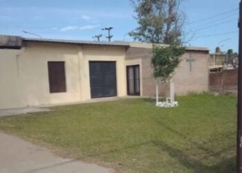 Robaron y vandalizaron una iglesia en Corrientes: se llevaron hasta la ropa del cura
