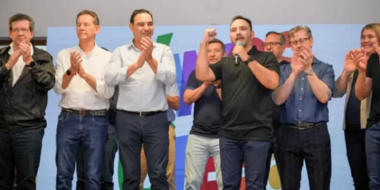 Valdés diseña su gabinete y dijo que pretende sea “ejecutivo y ágil”
