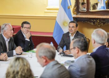 Gustavo Valdés encabezará una reunión de Gabinete este lunes