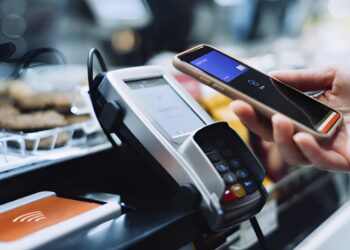 Fallas en pagos y transferencias por la caída de un servicio web global: afectó a apps bancarias y billeteras digitales