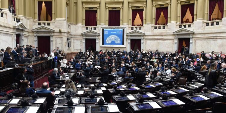 Cómo el Gobierno logró frenar la ley contra los DNU y cuál será la estrategia en el Congreso hasta diciembre