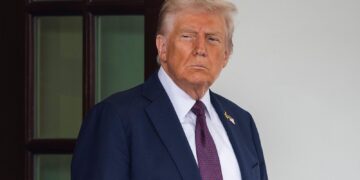 Arranca el cierre del gobierno de EE.UU. con Trump en el centro de una feroz batalla entre demócratas y republicanos
