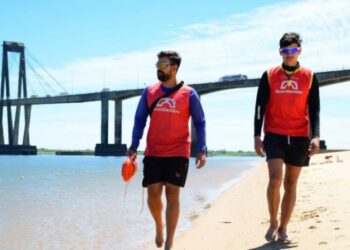 Abren convocatoria para ser guardavidas de las playas en Corrientes: cómo inscribirse
