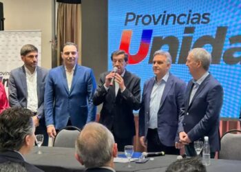 Los seis gobernadores de Provincias Unidas encabezarán un acto en apoyo a Lousteau y Randazzo