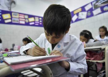 Provincias acordaron para que haya al menos 190 días de clases en 2026