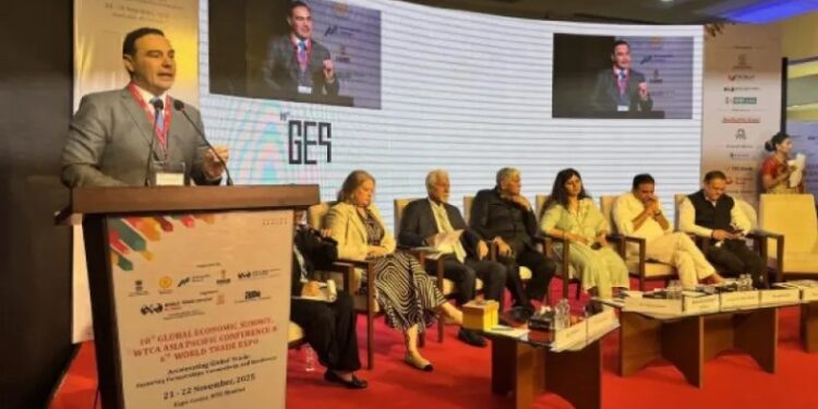 Valdés mostró en India el potencial estratégico y económico correntino