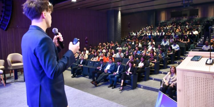 TelCo inauguró la DevCom 2025 y destacó su rol clave: “Hoy lideramos la conectividad en el NEA”