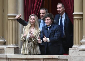 Con la presencia de Milei, juraron los nuevos diputados