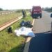 Un chico de 14 años manejaba una moto en la ruta y murió tras un despiste