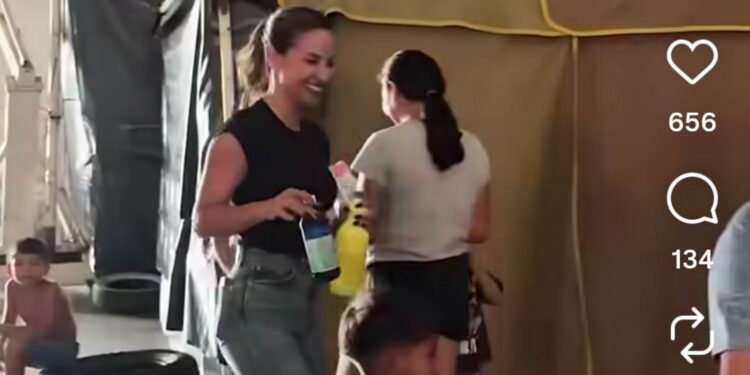 Lourdes Sánchez acercó ayuda a familias evacuadas en San Luis del Palmar tras el temporal
