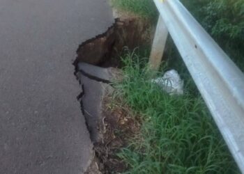 Alertan por un principio de socavamiento en Ruta Nacional 12