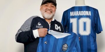 La Justicia ordenó frenar el uso y registro de la marca Maradona
