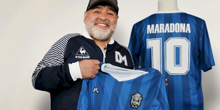 La Justicia ordenó frenar el uso y registro de la marca Maradona