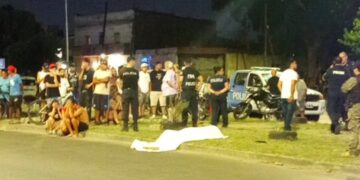 Un sargento de la Policía Federal mató a un ladrón de 14 años que intentó robarle la moto