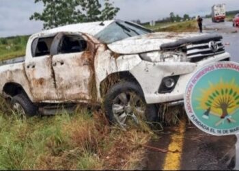 Despiste y vuelco en Bompland: dos niños y su madre están heridos