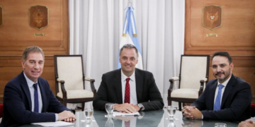 Adorni y Valdés diseñaron agenda y analizaron paquete de leyes