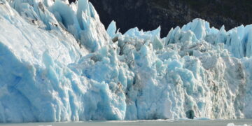 Ley de Glaciares: qué se debate en el Congreso y a quién beneficia