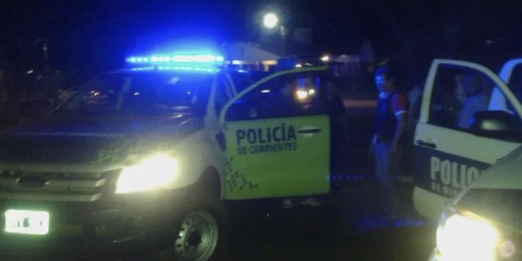 Corrientes: una mujer atacó y robó a un anciano de 87 años en su propia casa