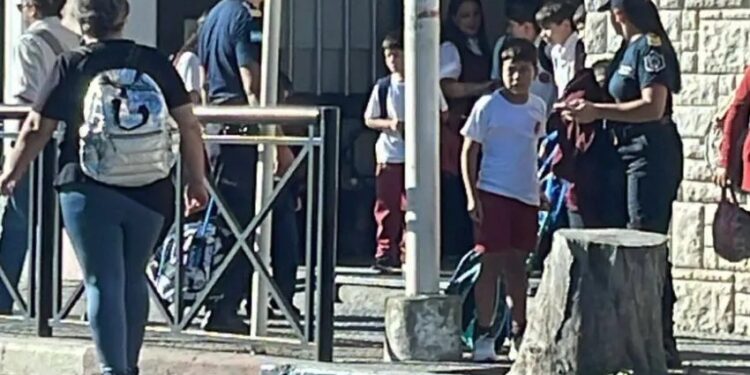 Estupor en el interior de Corrientes por nueva amenaza de bomba en escuela católica