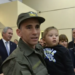 Nahuel Gallo llegó a Argentina y fue recibido por su esposa e hijo
