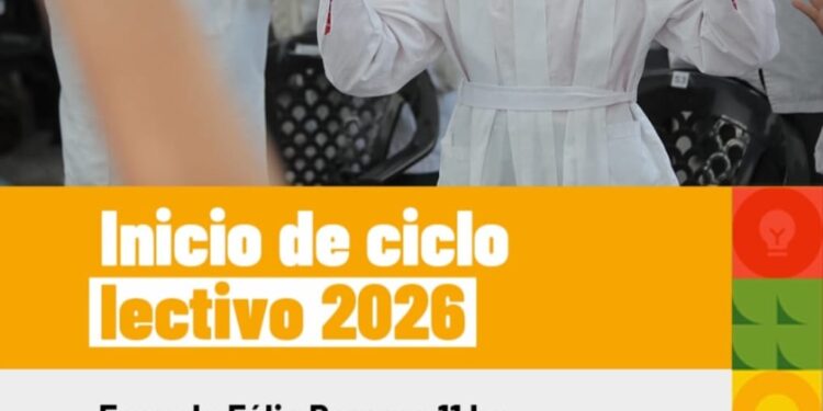 El gobernador Juan Pablo Valdés inaugura el ciclo lectivo 2026 cortando las cintas de un flamante edificio escolar