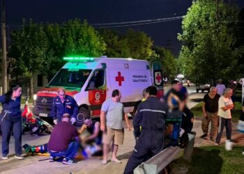 Choque entre motos en Esquina dejó dos heridos