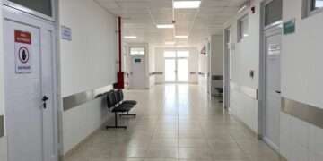 Denuncian a una falsa médica que atendía en hospitales de Chaco con matrícula ajena