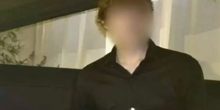 Allanaron la casa y el negocio de la familia del adolescente de 13 años que disparó y mató en una escuela