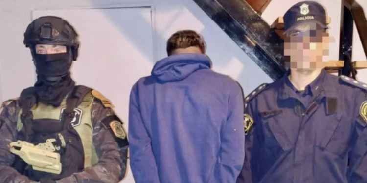 Detuvieron a un adolescente de 17 años acusado de matar a su abuela en Exaltación de la Cruz