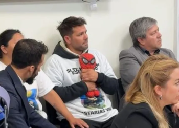 El encuentro del papá de Angel con la madre y el padrastro acusados de asesinato