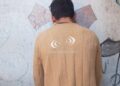 Un delincuente se resistió a una detención y apuñaló a un policía