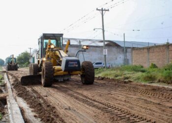 Esquina: Continúan los trabajos de mejora vial sobre calle Antártida Argentina