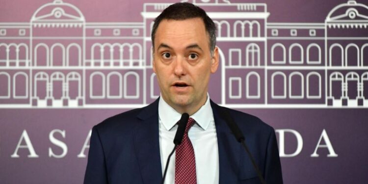 La Justicia investigará cómo hizo Adorni para ahorrar los US$200 mil que invirtió en bitcoin