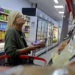 Canasta básica en alza: una familia necesitó más de $1.530.000 para no ser pobre